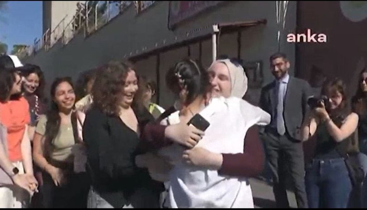 Esila Ayık tahliye edildi!