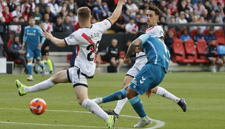 Rayo Vallecano - Betis mücadelesi nefesleri kesti