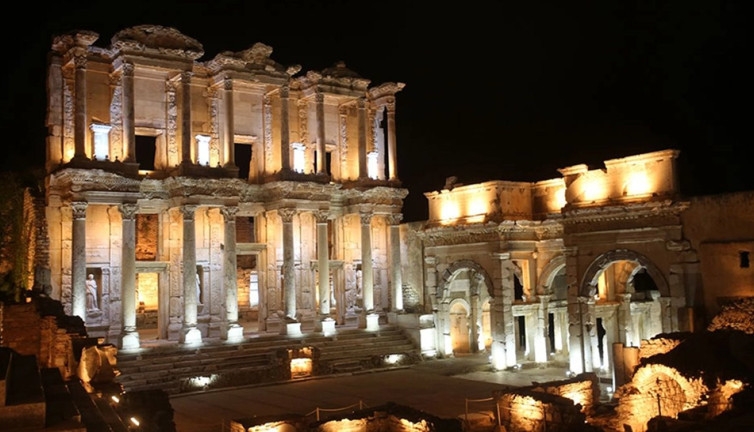 Türkiye'nin 27 tarihi mekanı geceleri de ziyarete açılıyor! Tarih belli oldu