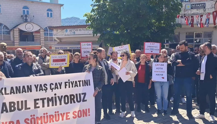 Çay üreticilerinden 'fiyat' protestosu: Alın terimizin karşılığı olan 35 lirayı çay üreticisine verin