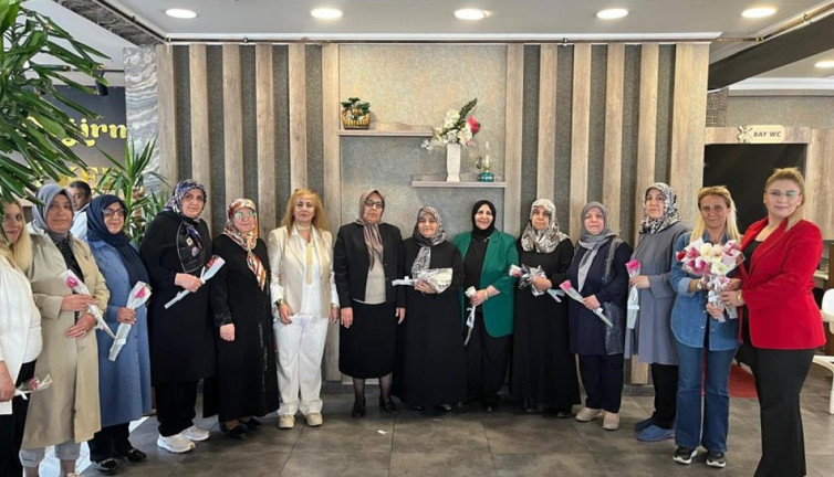 Şefkatli Eller’den şehit annelerine anlamlı jest!