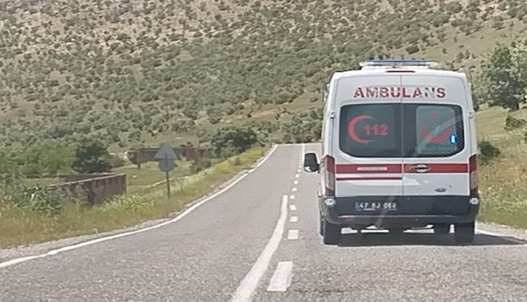 3 yaşındaki Mustafa öldü, anne ve babası yaralandı