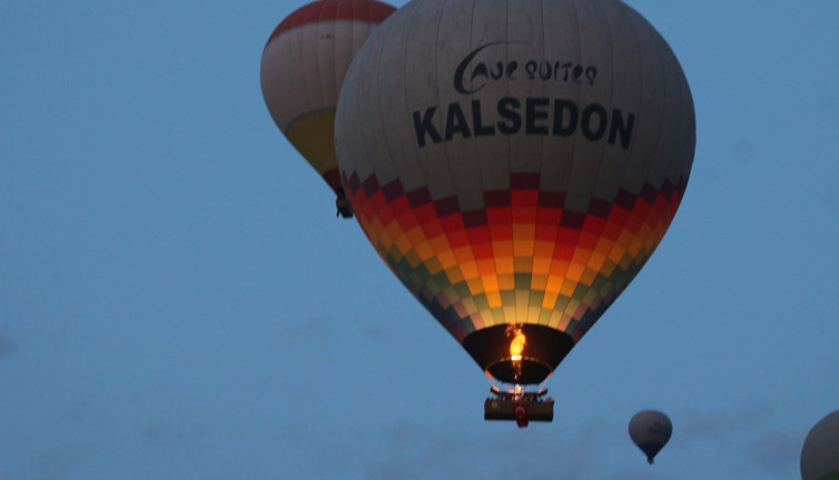 Kapadokya'da 19 Mayıs coşkusu! Sıcak hava balonları gökyüzüne süzüldü