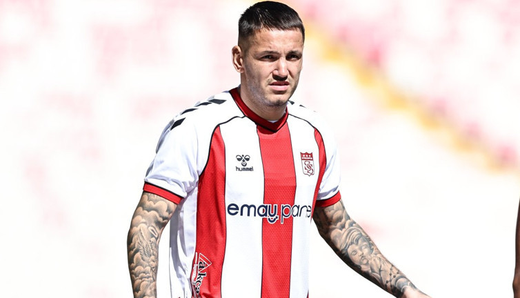 Küme düşen Sivasspor’da Manaj, Rıza Çalımbay’a öfke kustu: Egosunu önde tuttu