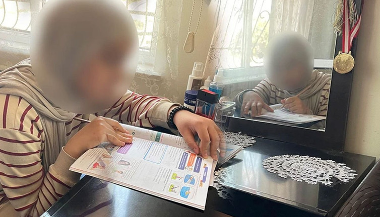 Ders ortasında başörtülü öğrenciye ahlaksız hitap! Skandal olay ortalığı karıştırdı