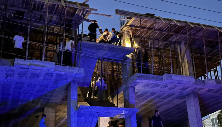 Yüksek gerilim hattına temas ölümle sonuçlandı