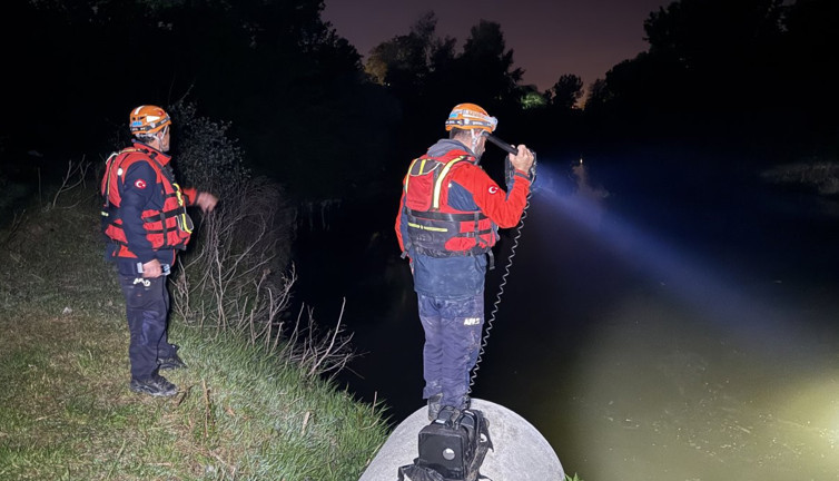 Gece yarısı sır dolu kayboluş! Çırpınışları görüldü