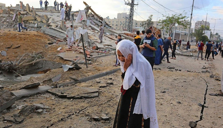 İsrail vahşete devam ediyor! Siviller hedef alındı: 9 ölü