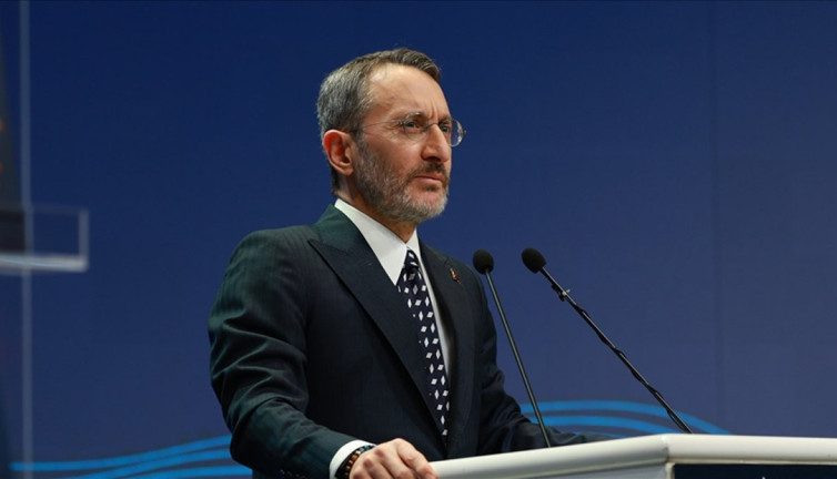 Fahrettin Altun’dan Necip Fazıl’a duygusal anma!