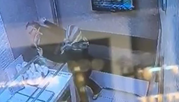 Bankacıdan şok soygun girişimi! Kılık değiştirdi, yakalandı