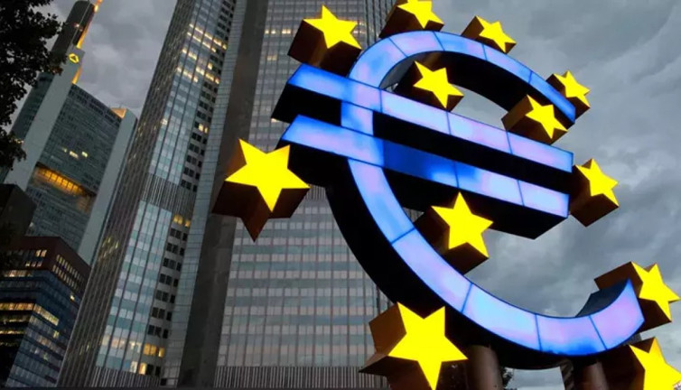 Euro Bölgesi'nde ekonomiye güven arttı