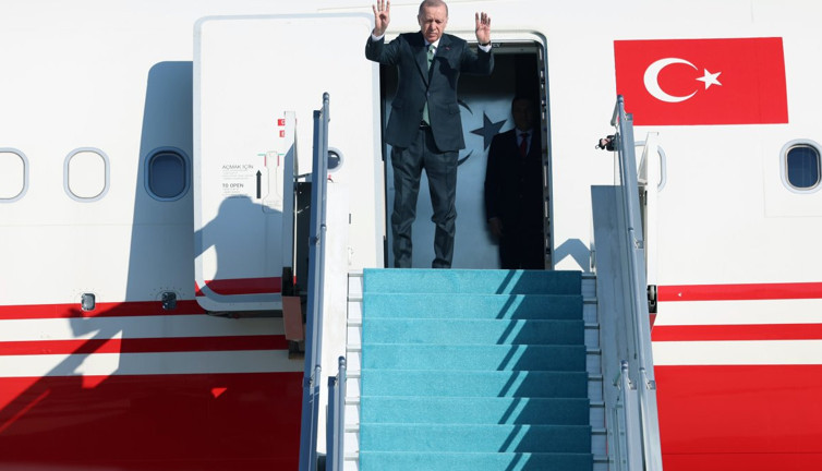 Cumhurbaşkanı Erdoğan, Azerbaycan'a gitti