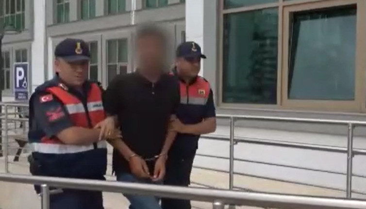 Adana’da film gibi operasyon! Firari ormanda yakalandı