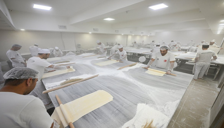 Gaziantepli baklavacılarda bayram telaşı başladı