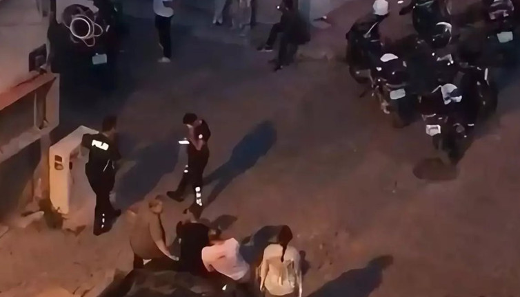 İzmir’de karısı tarafından tabancayla vurulan adam öldü