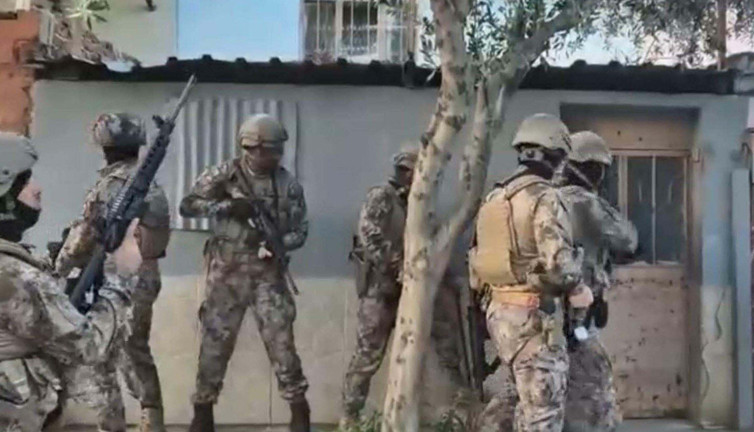 Jandarma’dan sosyal medya takibi! Terör propagandacıları yakalandı