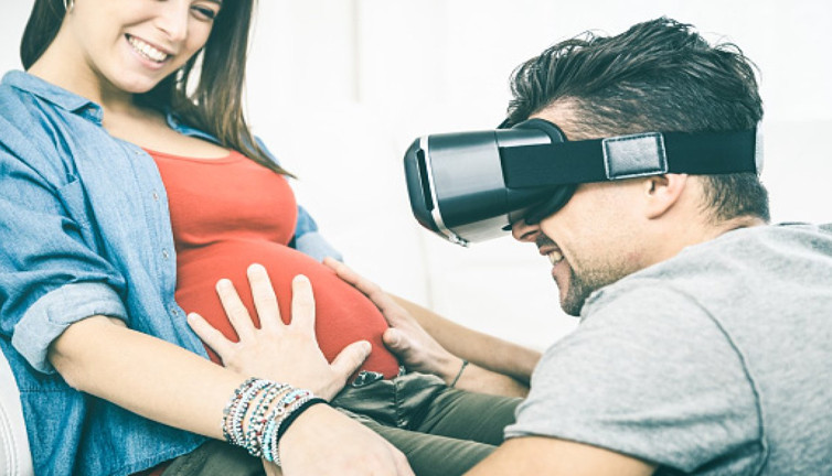 Sanal gerçeklik, aile bağlarını nasıl canlandırıyor? İşin uzmanları anlatıyor