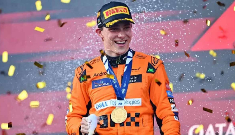 Piastri rekora ortak oldu: Podyumu görürse efsaneyi geçecek