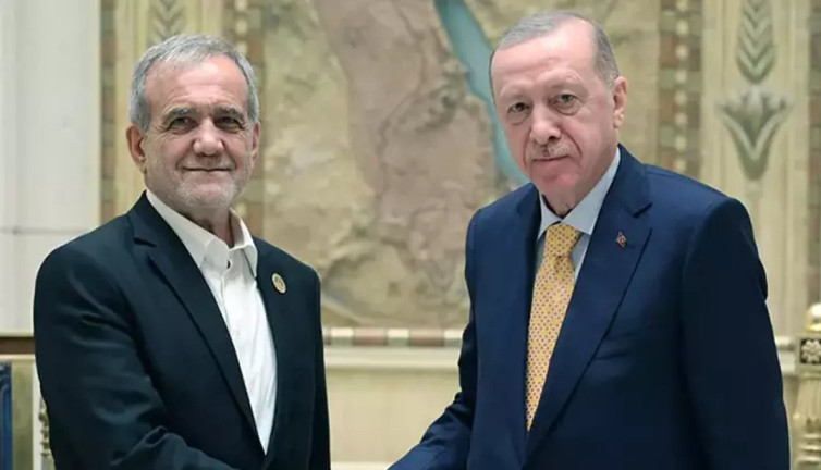 Cumhurbaşkanı Erdoğan, İran Cumhurbaşkanı ile görüştü