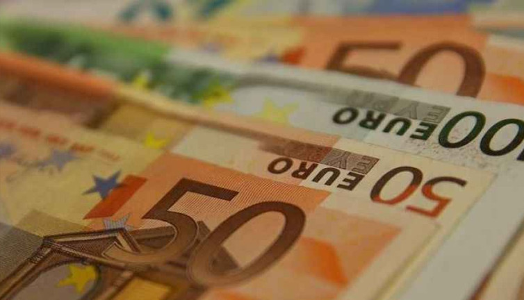 Dolar ve euro nereye gidiyor? Serbest piyasada son durum ne?