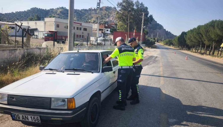 Jandarma Köşk’ü ablukaya aldı: 201 araç mercek altında!