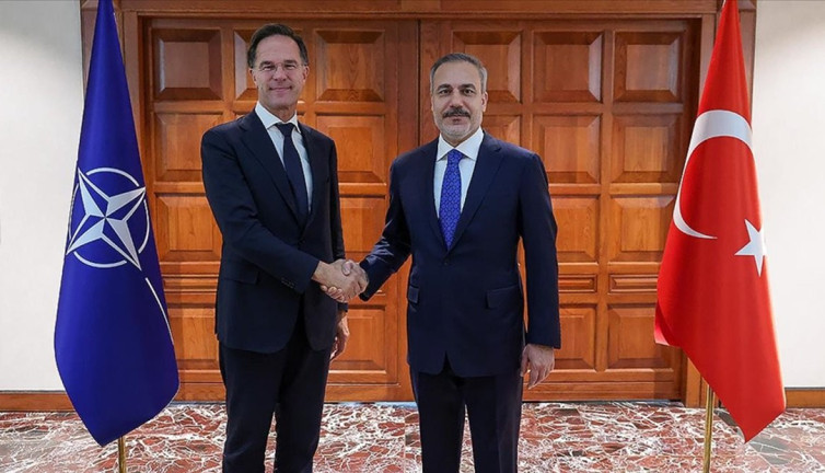 Dışişleri Bakanı Fidan NATO Genel Sekreteri Rutte ile telefonda görüştü