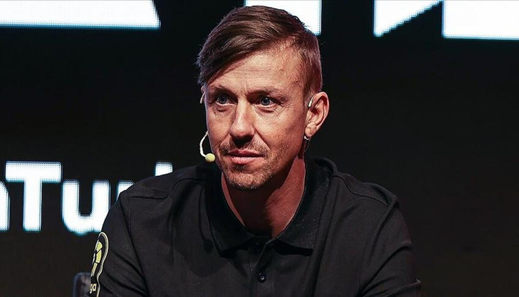 Guti'den Galatasaray'a darbe: Oraya gitmesini istemem