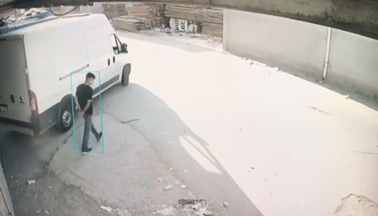 17 yaşındaki şüpheli fıstık bahçesinde yakalandı