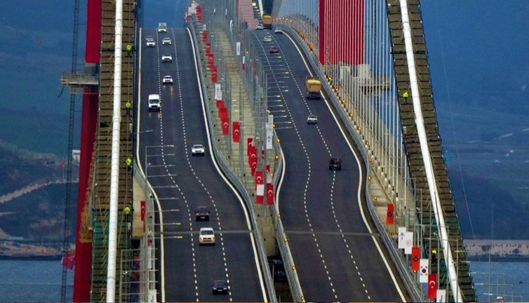 Köprü geçişinde hesap bayramda bile tutmadı!