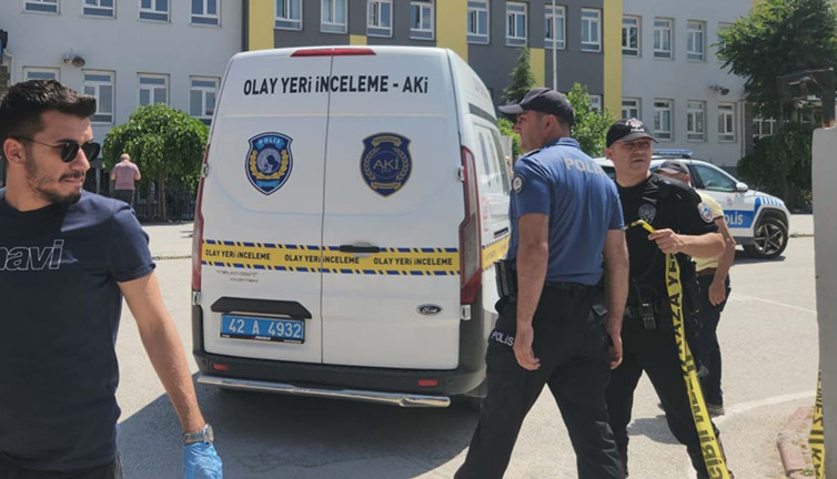Rehber öğretmene okulda silahlı saldırı