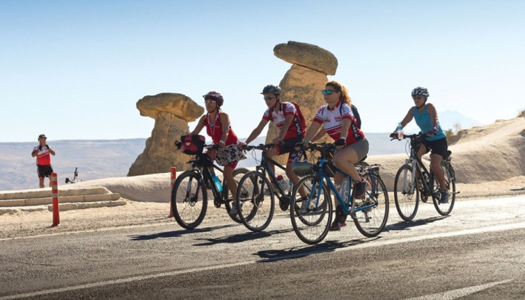 Kapadokya Bisiklet Festivali başlıyor: 6 ülkeden 131 sporcu katılacak