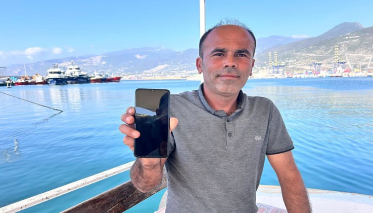 Oltasına canavar takıldı