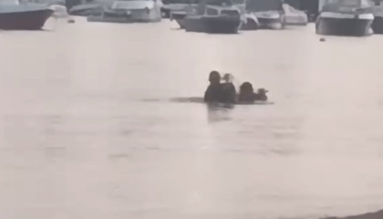 Bostancı Sahili'nde denize giren genç boğuldu