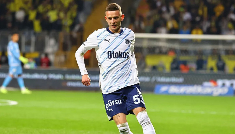 Fenerbahçe'de orta saha formülü! Dev takas