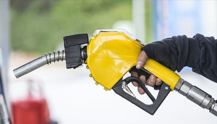 Akaryakıt devi yabancılara satılıyor! Türkiye'nin dört bir yanında şubesi vardı...