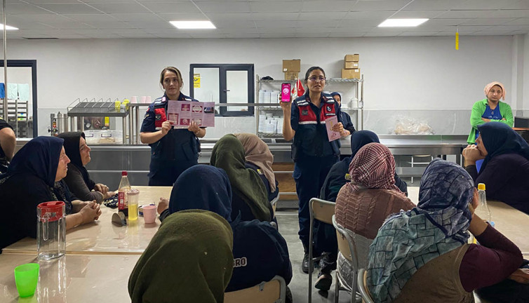 Jandarmadan kadınlara özel eğitim