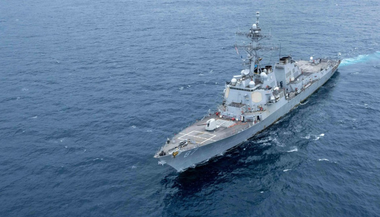 Husiler: İran’a olası saldırı durumunda ABD savaş gemilerini hedef alırız