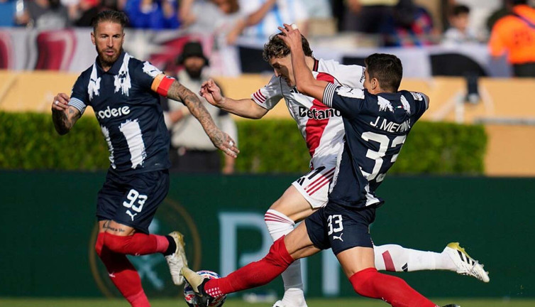 Ramoslu Monterrey, Arjantin devini deviremedi