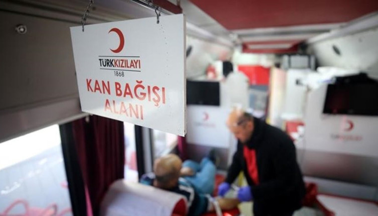 Bir ünite kan, üç fidan! Kızılay’dan dev işbirliği