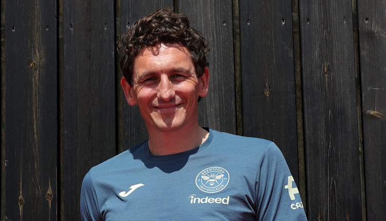 Premier Lig ekibinden sürpriz karar: Duran top antrenörü teknik direktör oldu