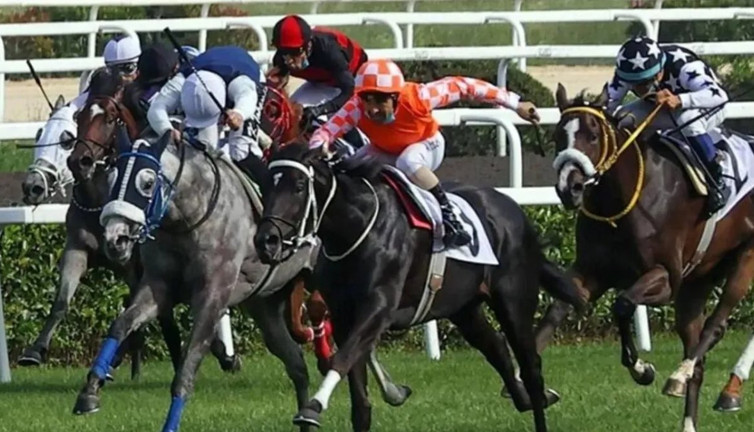 Gazi Koşusu'nda 99 yılın rekoru