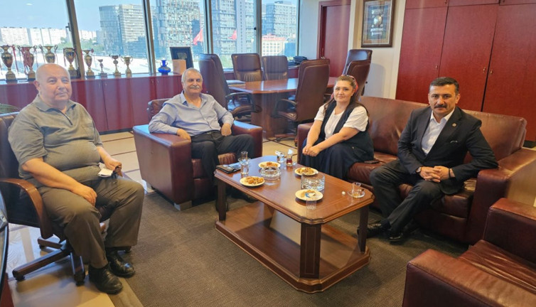 İYİ Parti’den YENİÇAĞ’a ziyaret