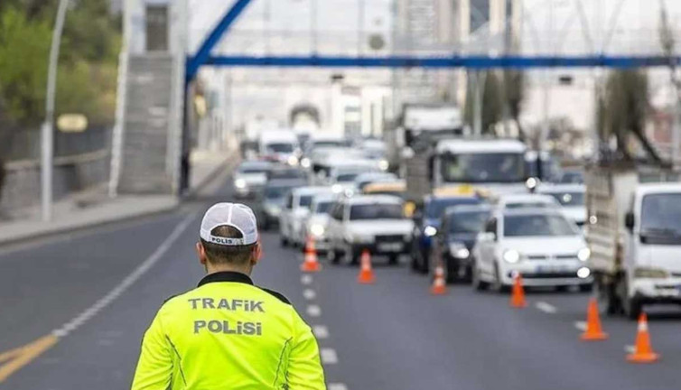 Sürücüler dikkat! Kara yollarında yol çalışmaları ile ilgili uyarılar (01 Temmuz 2025)