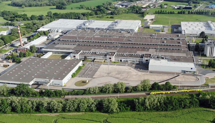 Otomotiv devi dev fabrikalarını kapatabilir. Kimse tahmin bile edemiyor