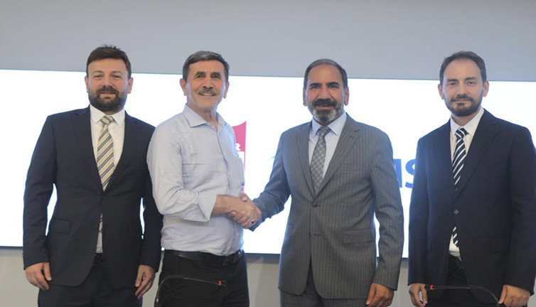 Parti kurucusu ve takım sponsoru çıktı! Operasyonda herkes o ismi konuşuyor...