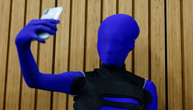 Moda dünyasında yapay zeka devrimi! Yapay zekanın dijital imzası