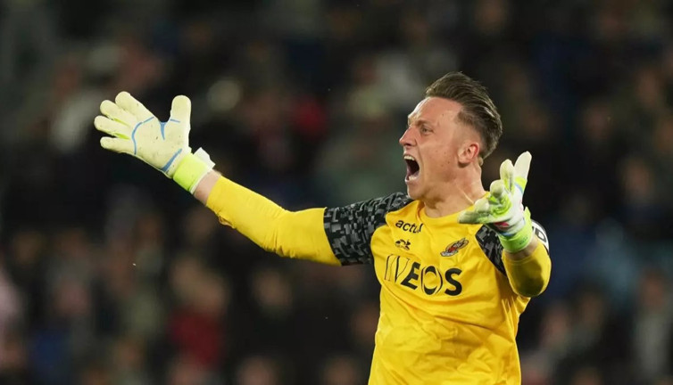 Galatasaray'ın listesindeydi! Marcin Bulka imzayı attı