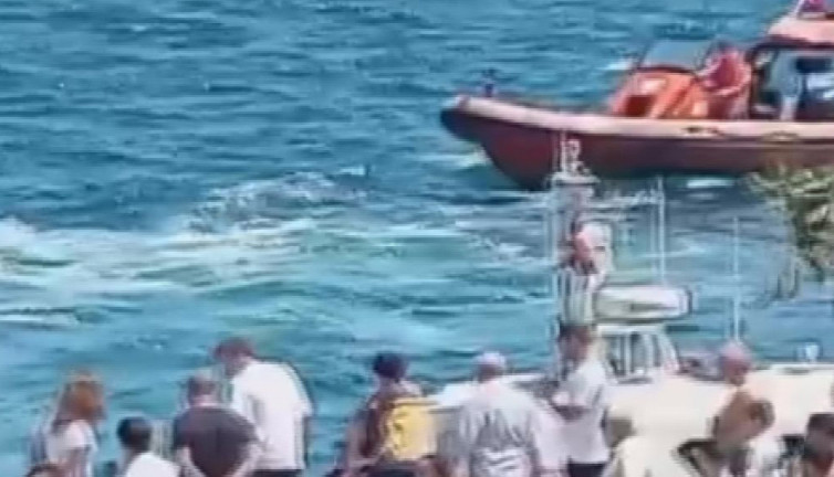 Sarıyer Sahilinde şok olay! Denize giren kişi bilincini kaybetti