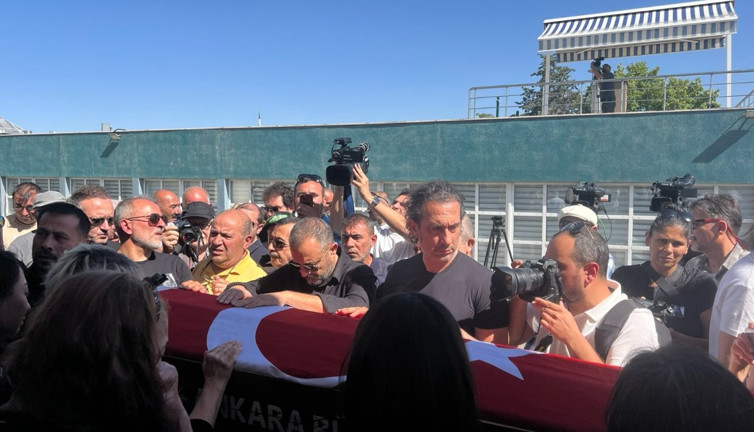 Nihat Genç son yolculuğuna uğurlandı