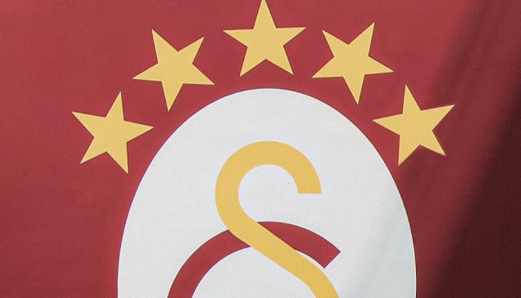 Galatasaray ezeli rakipten oyuncu aldı